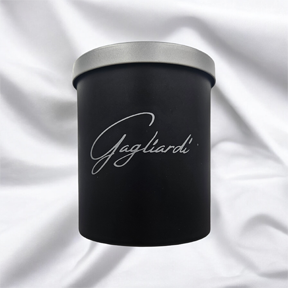 Italian-inspired soy candles with clean, modern design