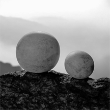 hand-painted-home-decor-sphere